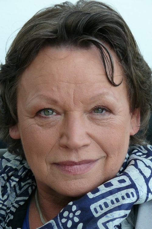 Ursula Werner as Renate