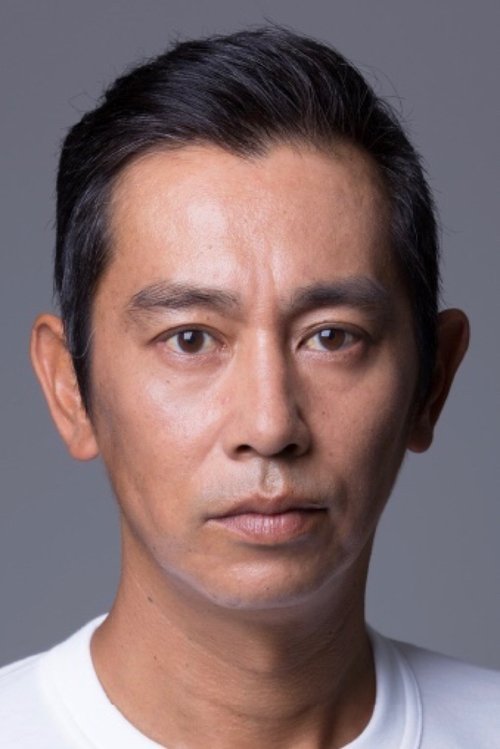 Kotaro Takeshita as Shogo Tobe