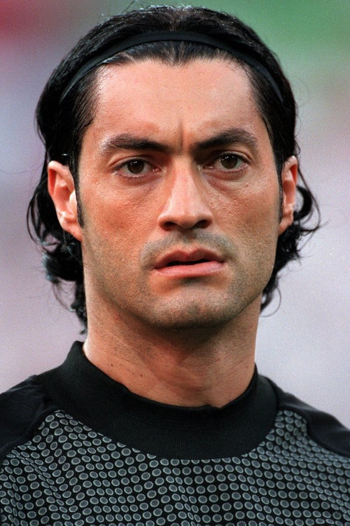 Vítor Baía as Self