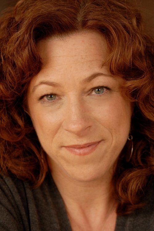 Hanna Dworkin as Pamela