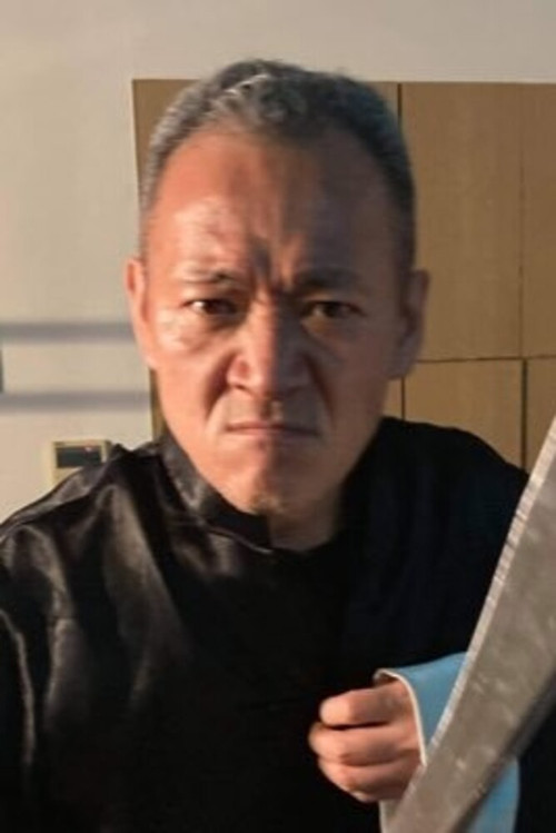 Hiroyuki Tsuji as 