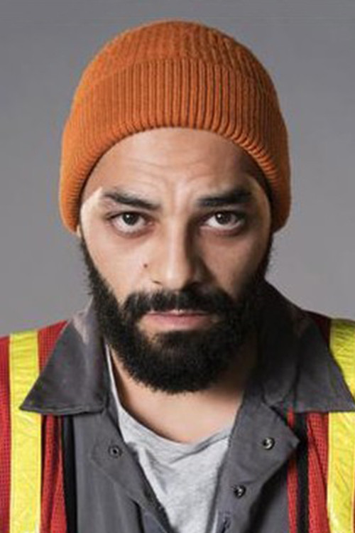 Nabil Mallat as Ismail Abdoul