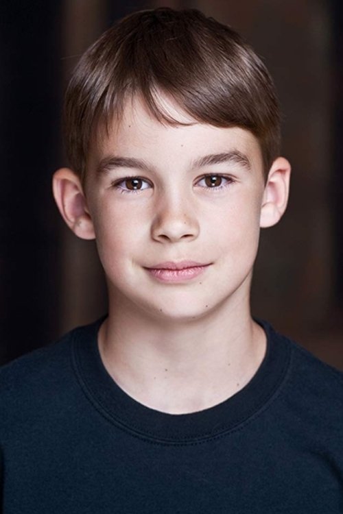 Jack Bona as 8 / 10 Year Old Teddy