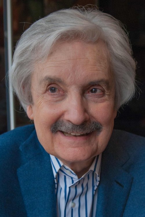 Marc Laurendeau as Von Tracht, Longtin, journaliste du Chien, le colonel