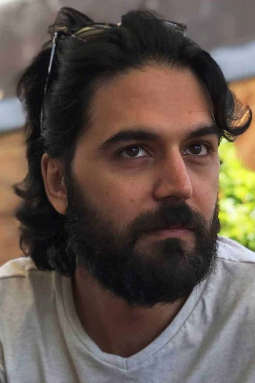 Pasha Rostami as Mani Dadgar