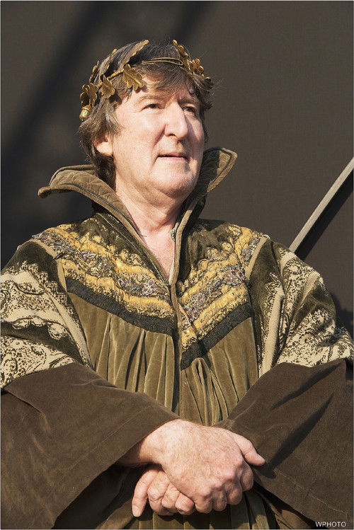 László Helyei as Legény