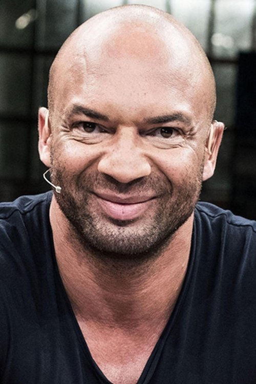 Detlef D. Soost as Tanzlehrer