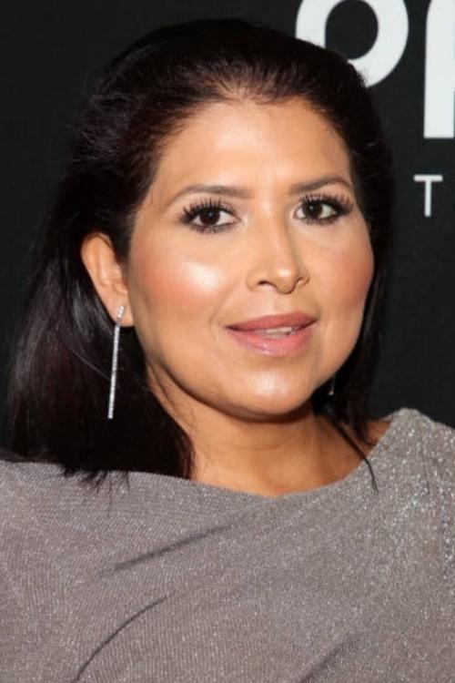 Liliana Arriaga as Chupitos