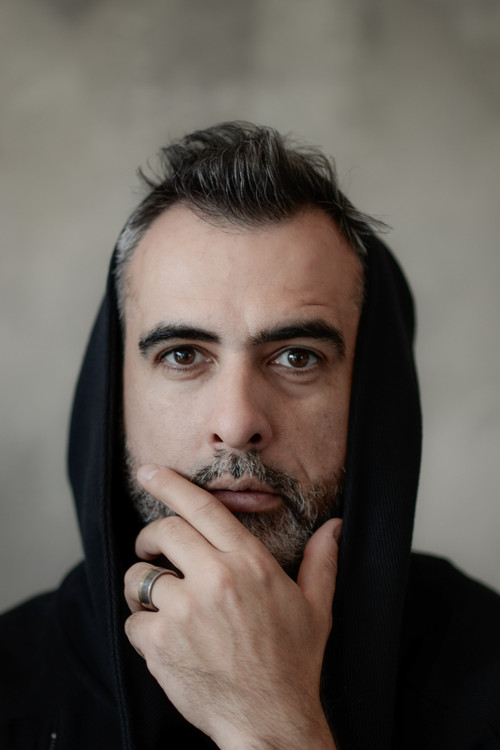 Abelard Giza as Mataj