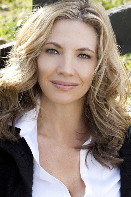 Cilda Shaur as Jacqueline