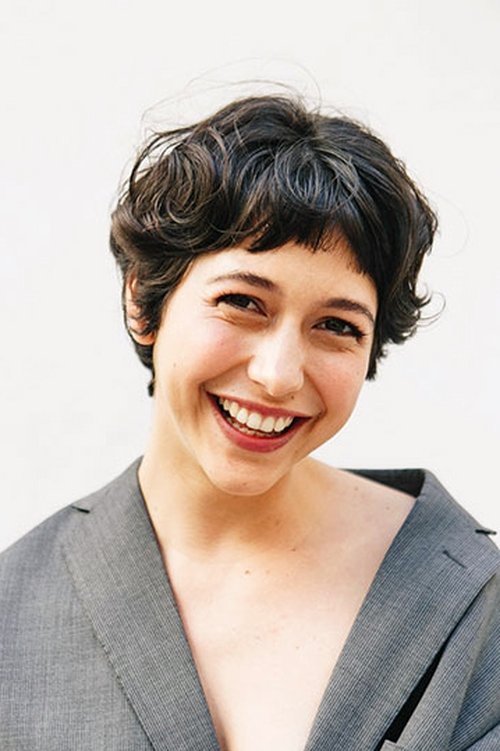 Tainá Medina as Bel