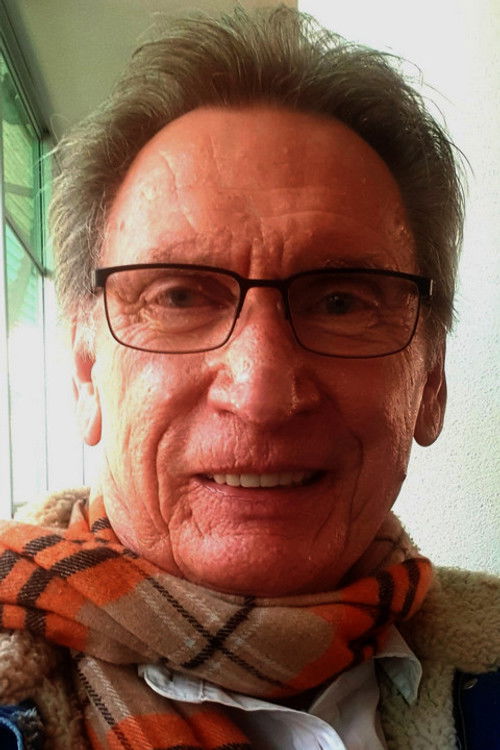 Roger Dvorak as Bartender