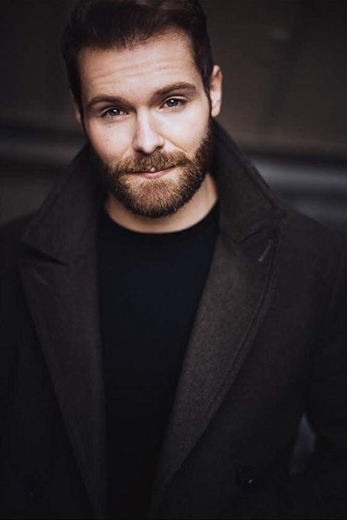 Erik Gullberg as Skater 1