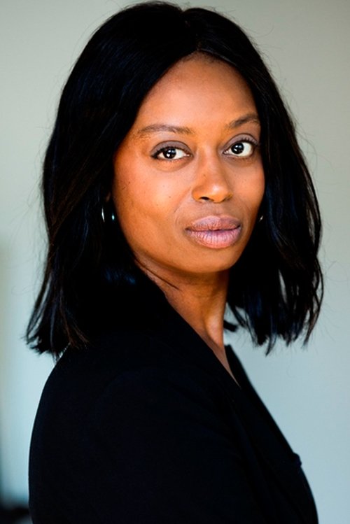 Jacquy Bidjeck as Fille d'honneur