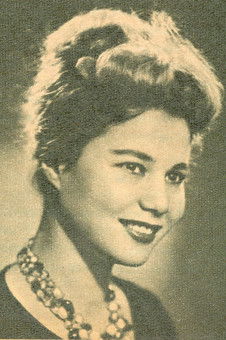Gülşen Alnıaçık as Fatma