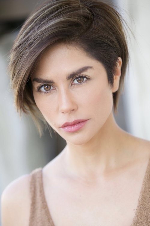 Sandra Eloani as Miss Mexico