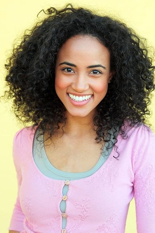 Alexandra Metz as Assia