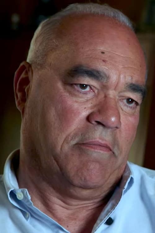 Phillip Ribbs as Self - Willy's Brother