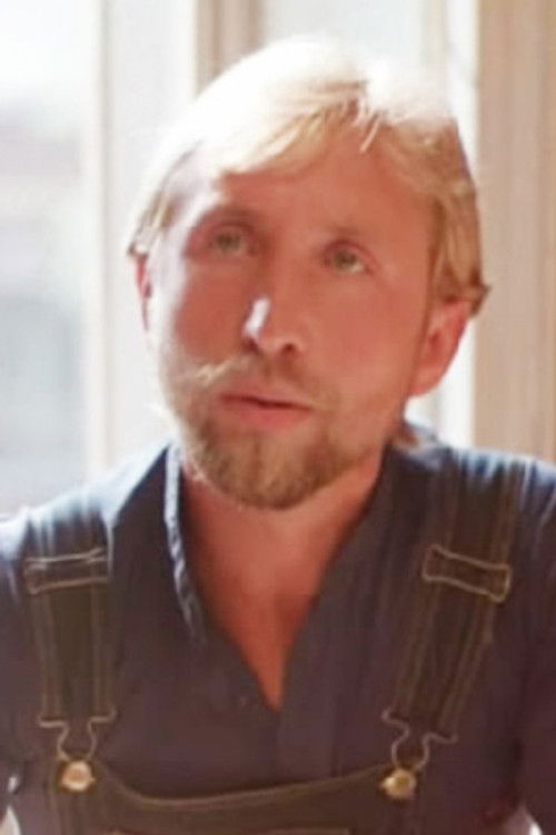 Vladimir Dyatlov as Dobrynya Nikitich