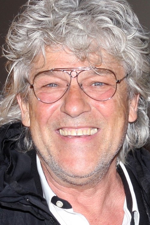 Didier Lavergne as Le steward