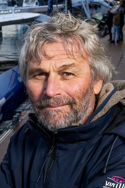 Bernard Stamm as Vincent