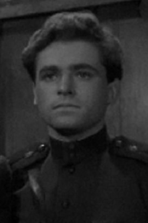 Boris Muravyov as Boyko
