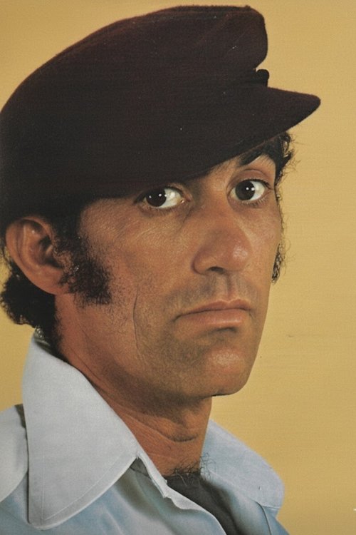 Renato Aragão as Curió