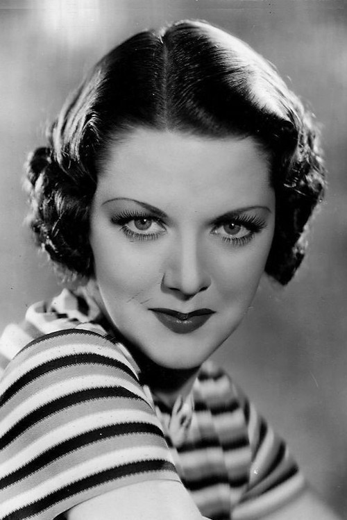 Carol Hughes as Avis