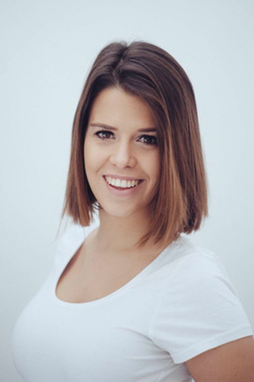 Monika Mazur as Martyna Kubicka