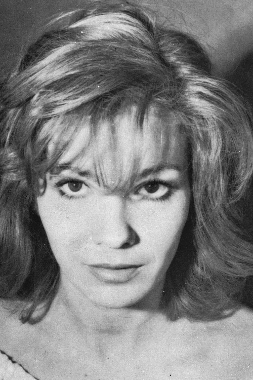 Rubina Rey as Ruth Wortmann