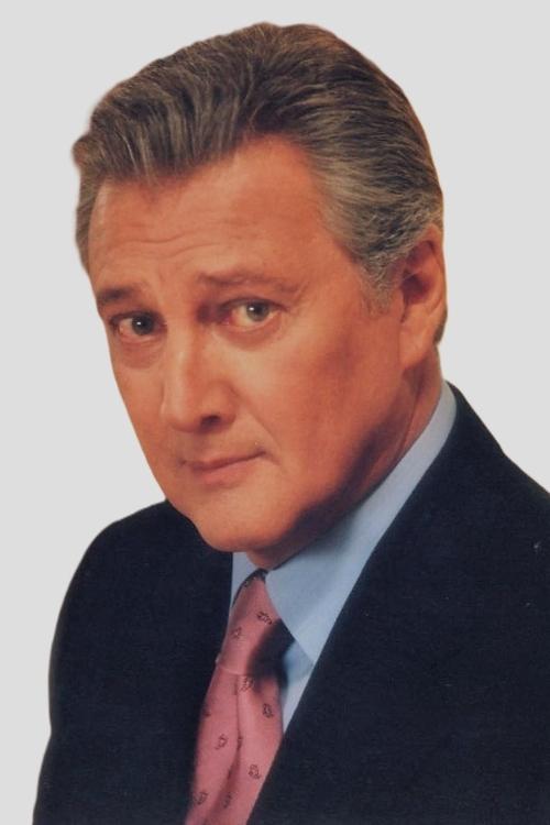 Carlos Larrañaga as Jose