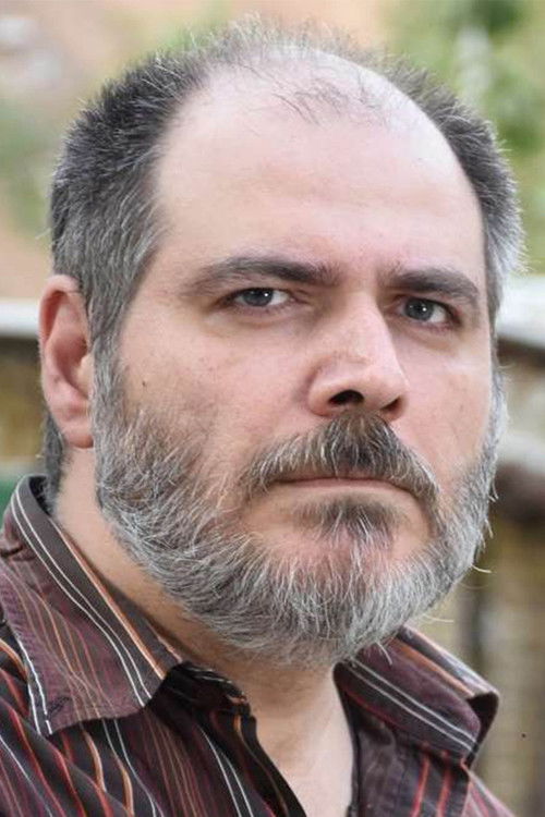 Mehrdad Ziaei as Morteza