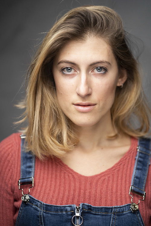 Martina Tinnirello as Greta