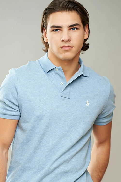 Alex D. Jennings as Steve Gibson