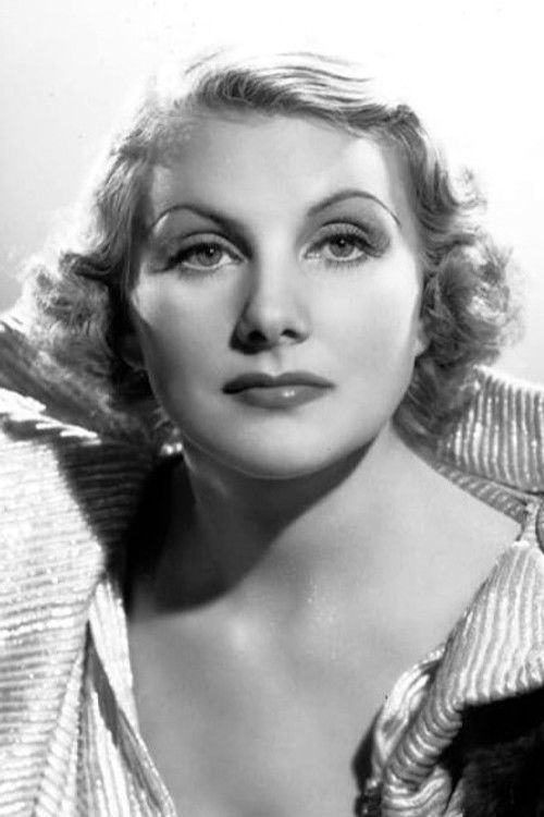 Liev De Maigret as Mrs. Vollberg