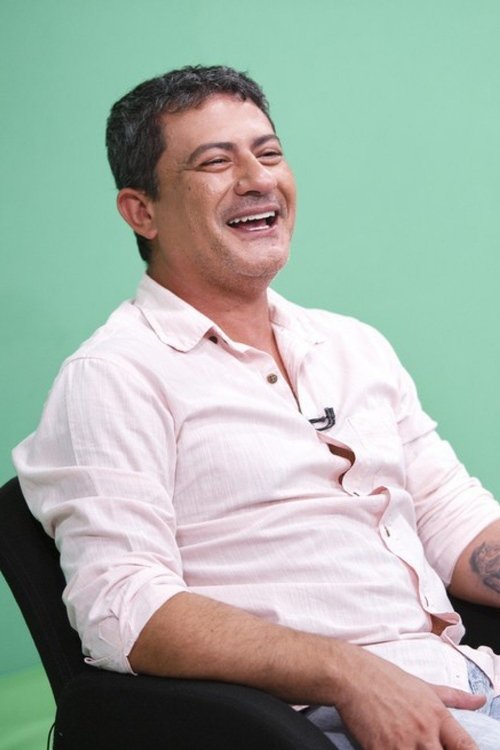 Tom Veiga as Louro José (archive footage)