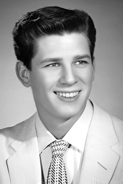 Robert Hyatt as Joseph Esposito