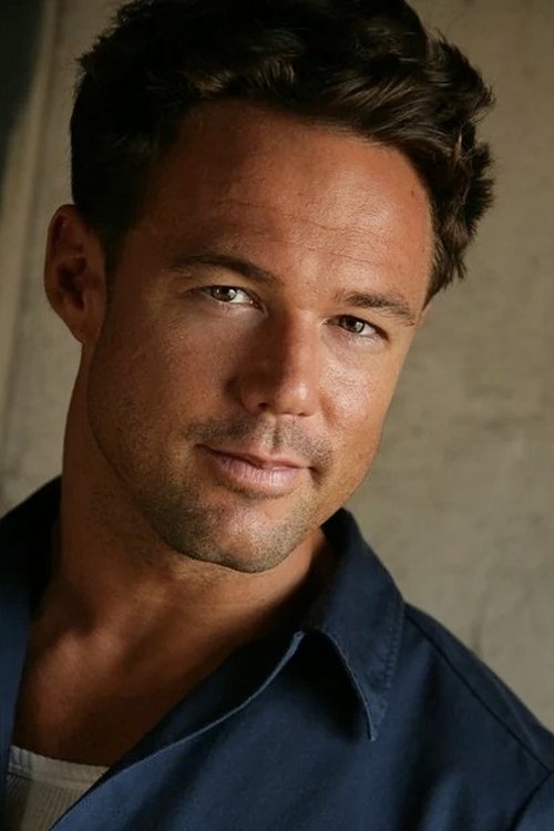 Sebastian Siegel as Edward Lewis