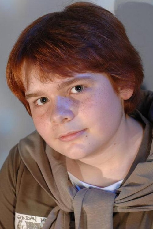 Vincent Bowen as Enfant du musée