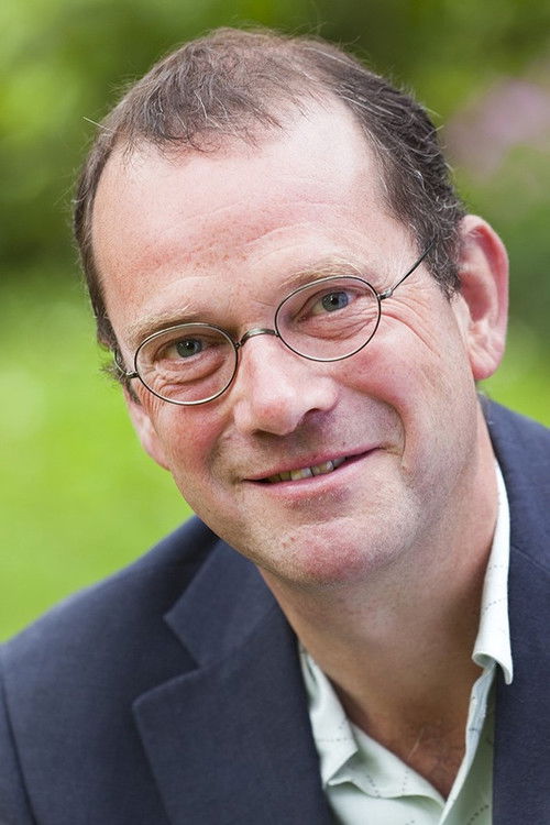 Rindert Kromhout as Interviewee