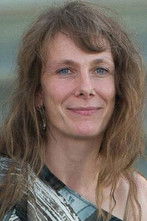 Marie Payen as Josiane