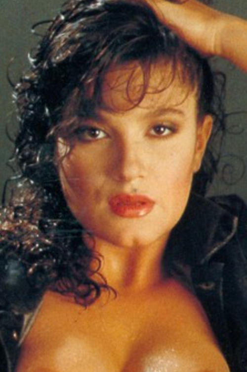 Debora Calì as Alessia (credited as Deborah Calì)