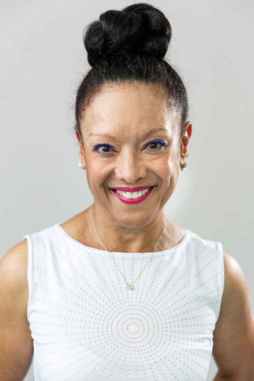 Buenaventura Braunstein as Mama Delorme