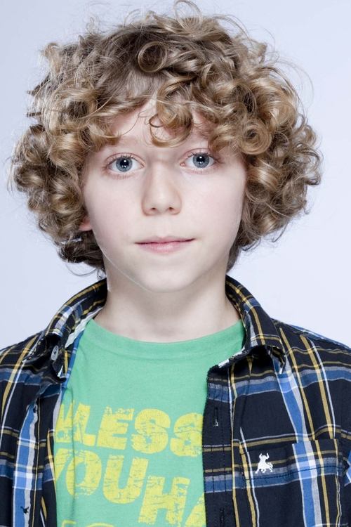 Jack Boulter as Christopher Robin (voice)