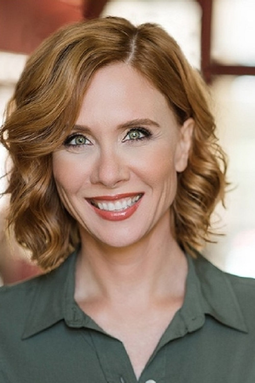 Susana Gibb as Julie