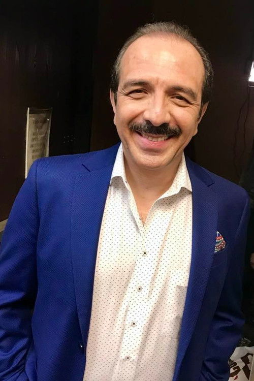 Gustavo Munguía as Paul Yester