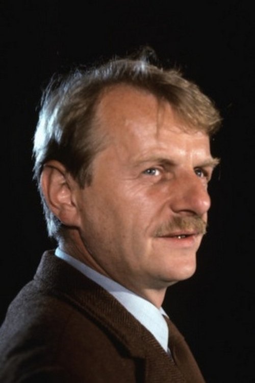 Jerzy Aleksander Braszka as Karol Szostak, przewodniczący Komisji Zakładowej Niezależnego Samorządnego Związku Zawodowego Metalowców w "Metalpolu"