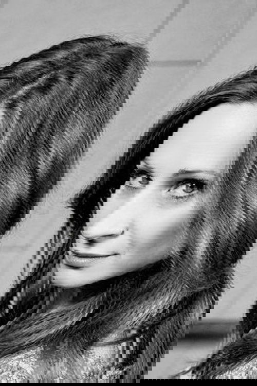 Anna Sroka as pielęgniarka w szpitalu psychiatrycznym