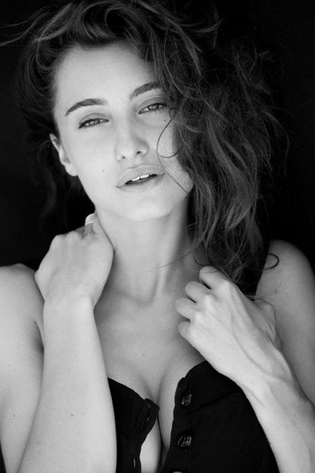 Demetra Avincola as Demetra