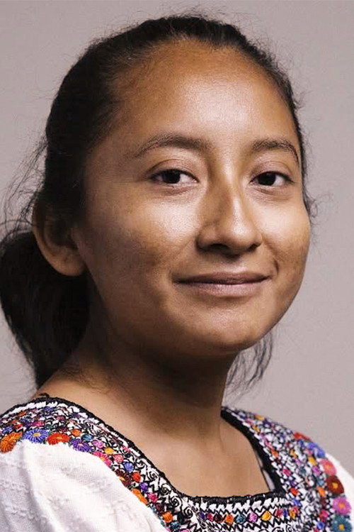 Alicia Roxana Mucú as 